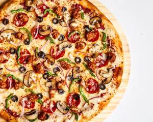 Lineage Supreme Pizza