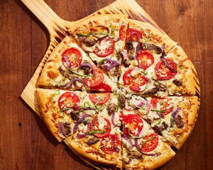 THE BLACK AND BLUE PIZZA